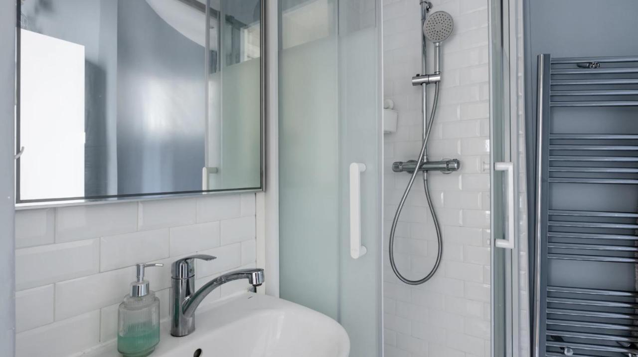 Charming Parisian - 50 M2 - Trendy 9th District Apartment Paris